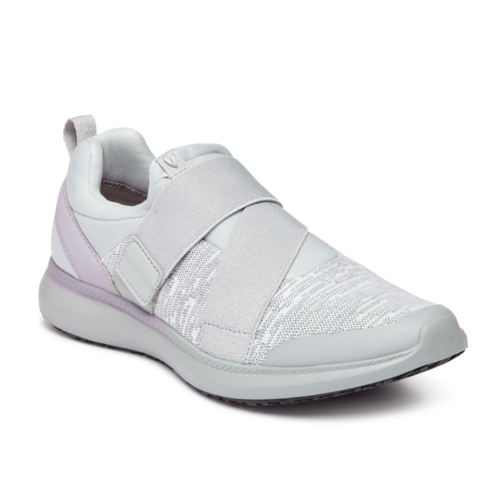 New without Box VIONIC Marlene Slip-On Grey Service Professionals Sneaker Shoe